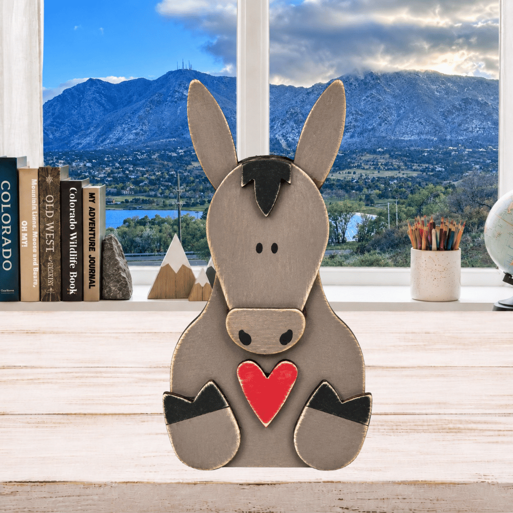 Layered Donkey Shelf Sitter